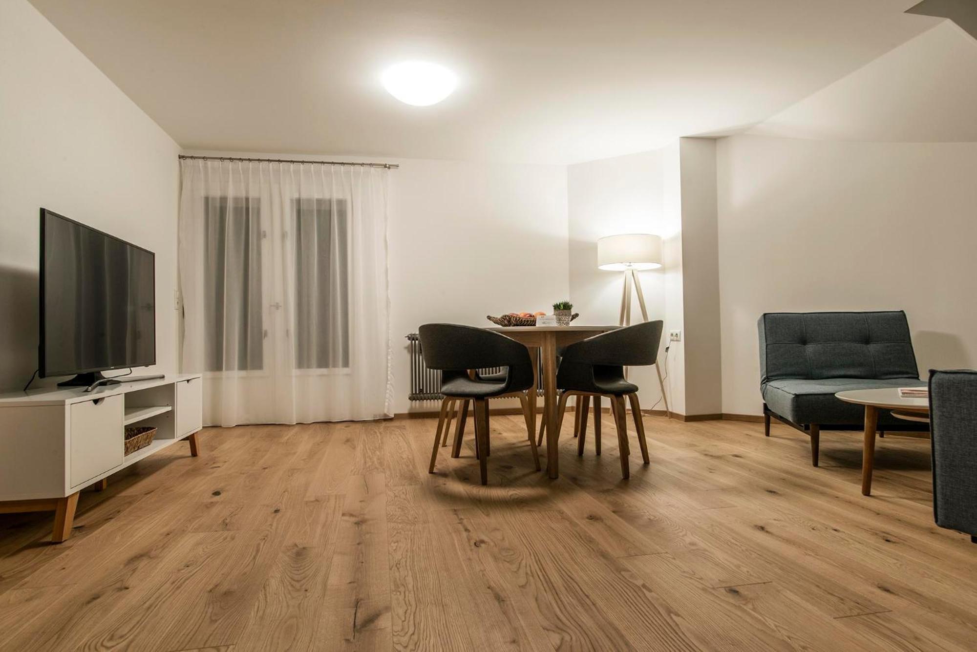 施伦斯Haus Kapell公寓 外观 照片